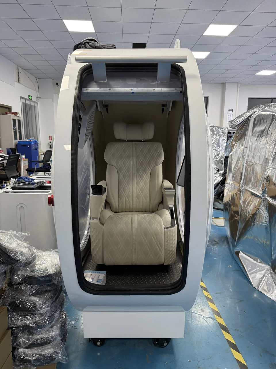 White ARC with a cream seat