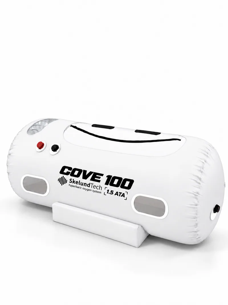 COVE Ø 100, white cover, three-quarter view